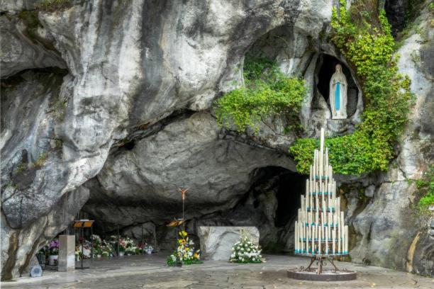 T1 Bis Cosy Proche Gare Lägenhet Lourdes Exteriör bild